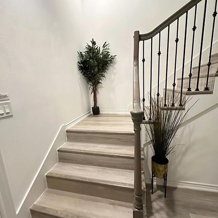 Luxe Three Story Duplex Near Downtown & Med Center Houston Exterior foto